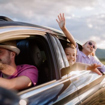 8-Voyager en voiture avec des enfants